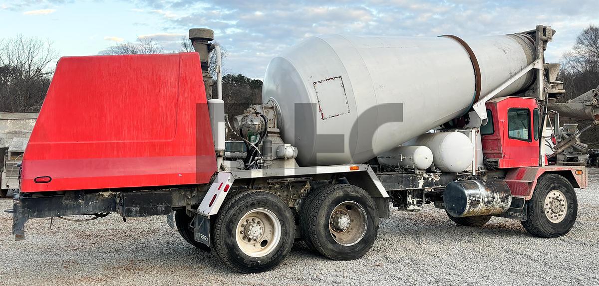 Used 2006 TEREX FD3000 6X6 Front Discharge Concrete Mixer Truck