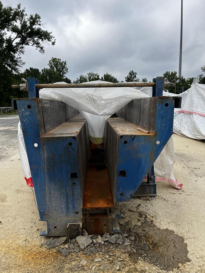 Used Precast Concrete Beam Form, Precast Column Form, & Precast Corner Forms