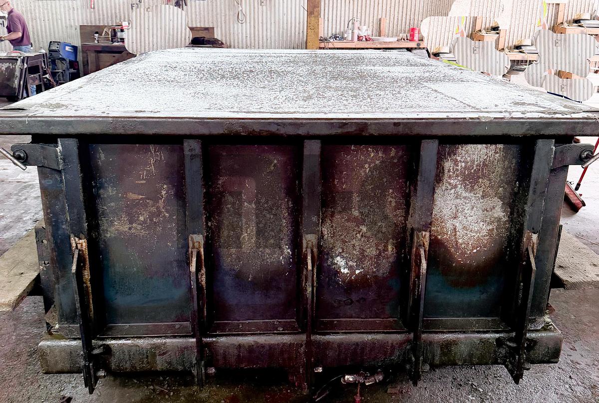 Used Norwalk Hydra-Strip Precast Concrete Septic Tank Forms (2500 gal, 1600 gal, 1500 gal, & 1000 gal)