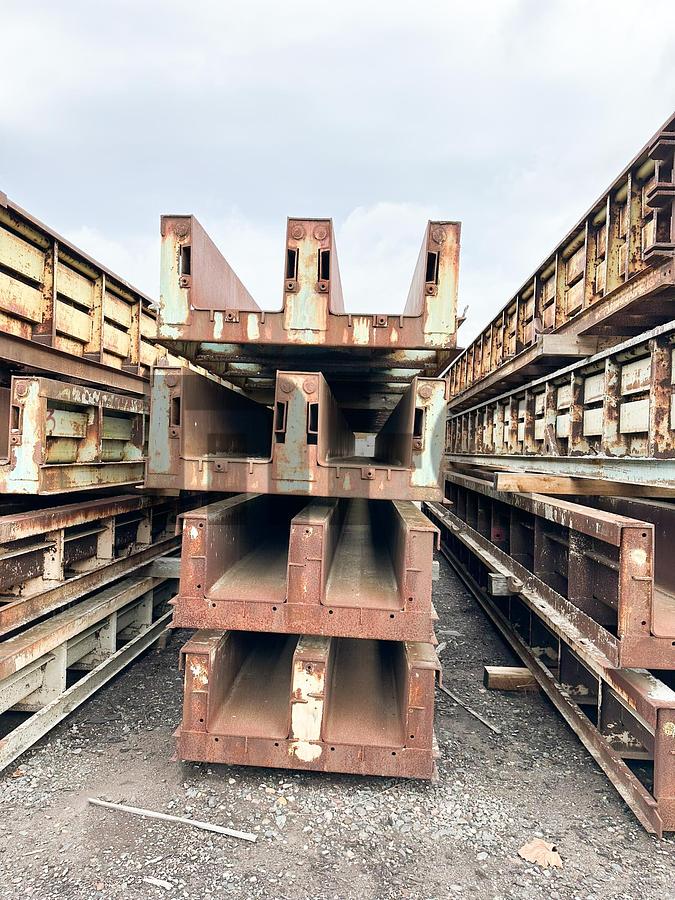 Used 16", 18", 20" and 30" Precast/Prestress Concrete Pile Forms