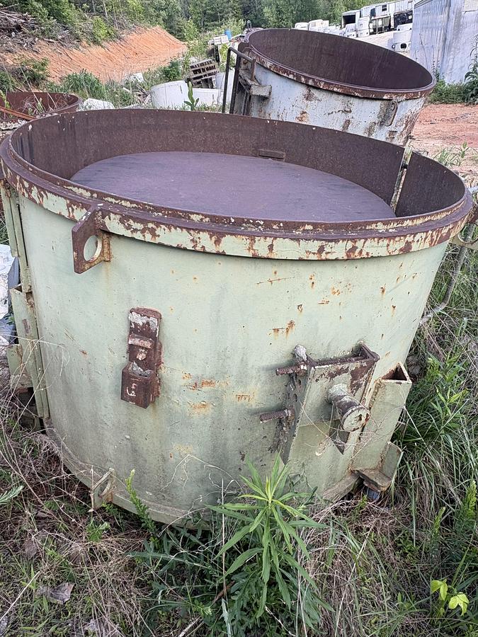 Used 48" x 3' Precast Concrete Manhole Riser Form