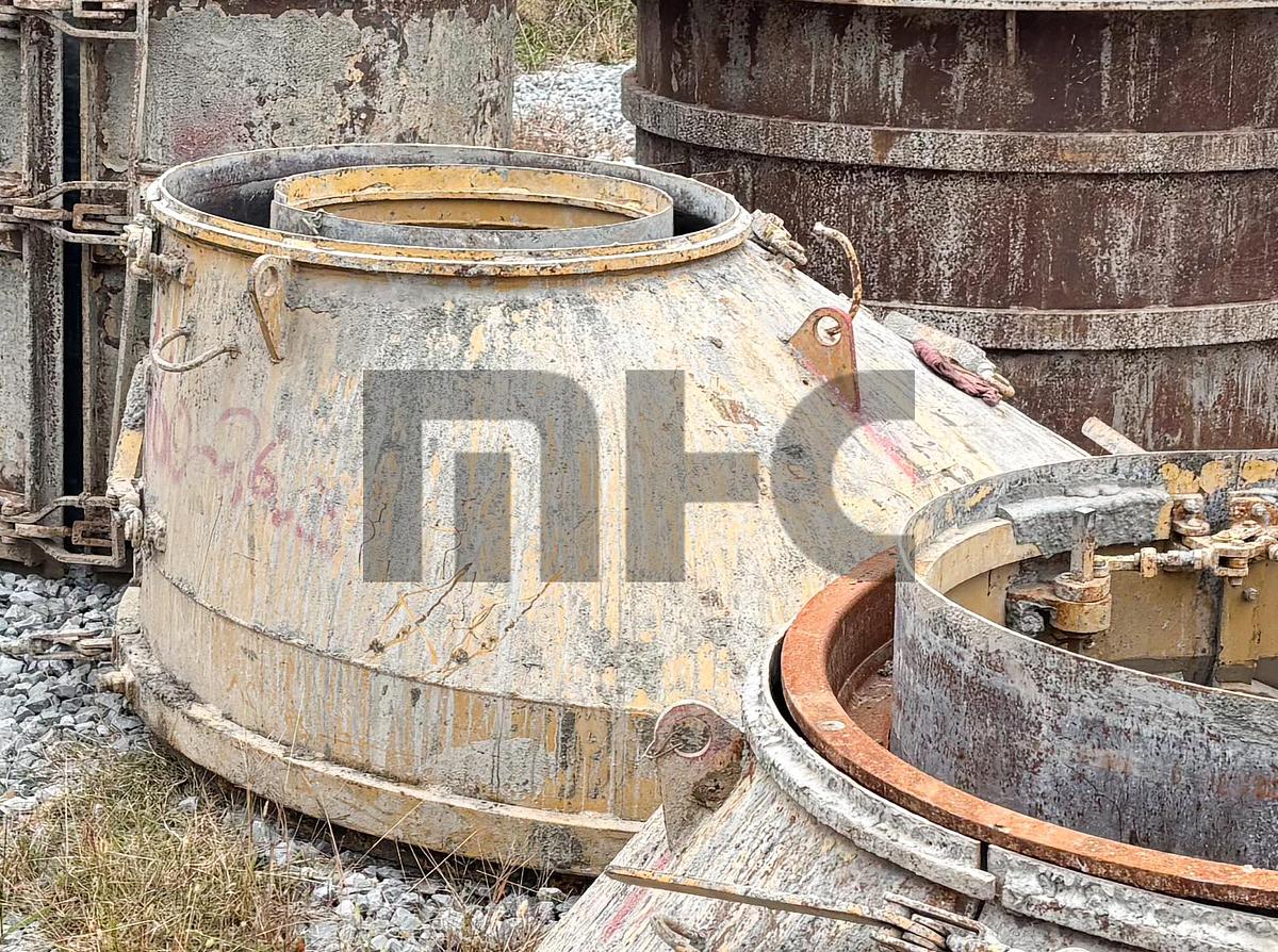 Used Besser-Quinn 60" X 42" x 24" Eccentric Precast Concrete Cone Form