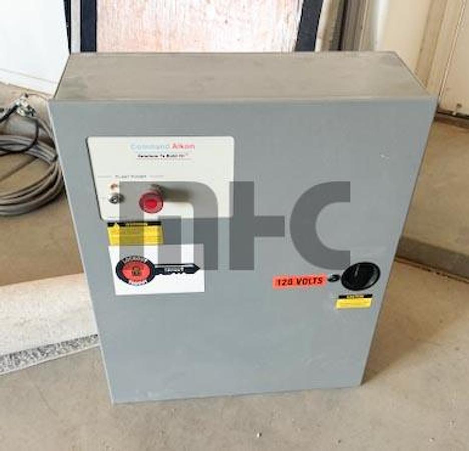 Used 2004 CON-E-CO Low Pro 10 S Portable Concrete Batch Plant