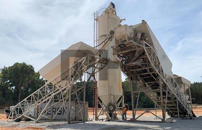 Used 2013 Vince Hagan Portable Concrete Batch Plant