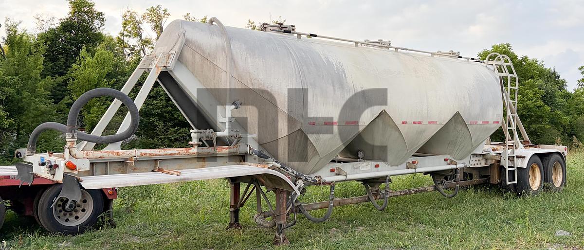Used 1985 Fuehauf Aluminum Cement Tanker Trailer