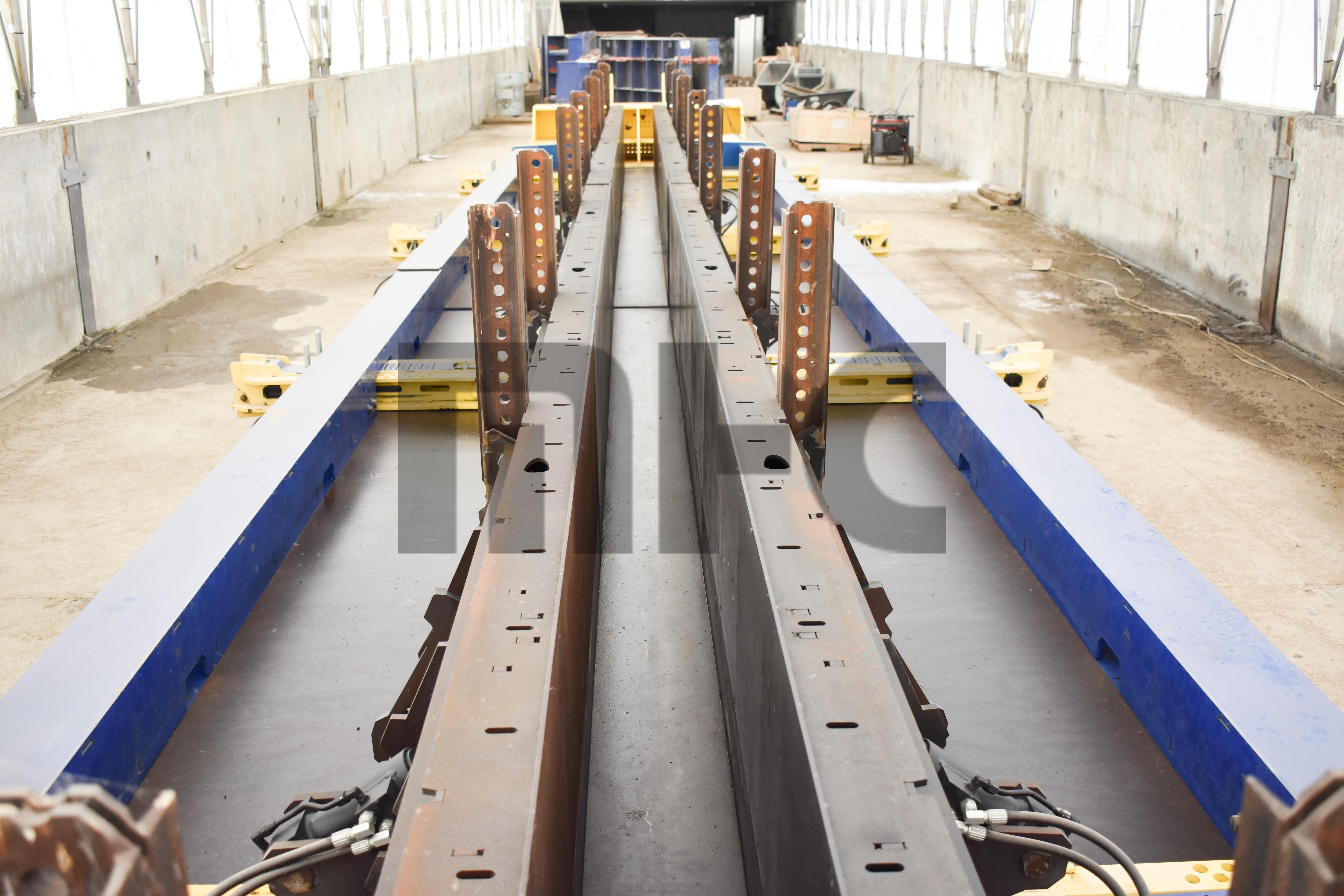 Used 2025  Adjustable SS Precast Concrete Beam Form