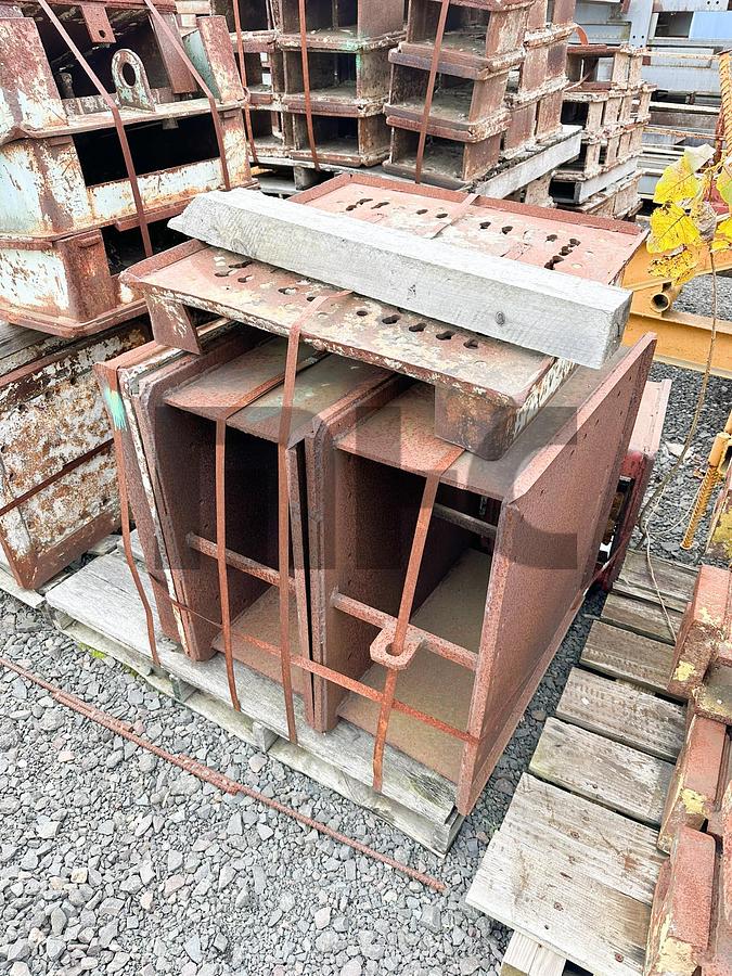 Used 16", 18", 20" and 30" Precast/Prestress Concrete Pile Forms