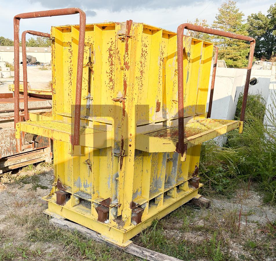 Used 2'X 4' Precast Concrete Utiiity Box Form