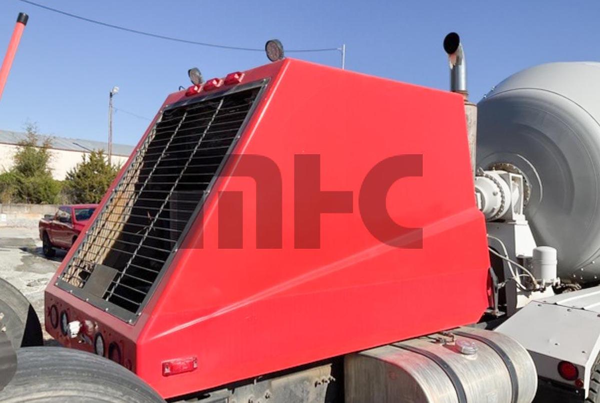 Used 2005 Oshkosh S-2106L Front Discharge Concrete Mixer Truck