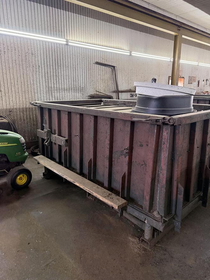 Used Various Precast Concrete Septic Tank Forms (2500 gal, 1600 gal, 1500 gal, & 1000 gal)