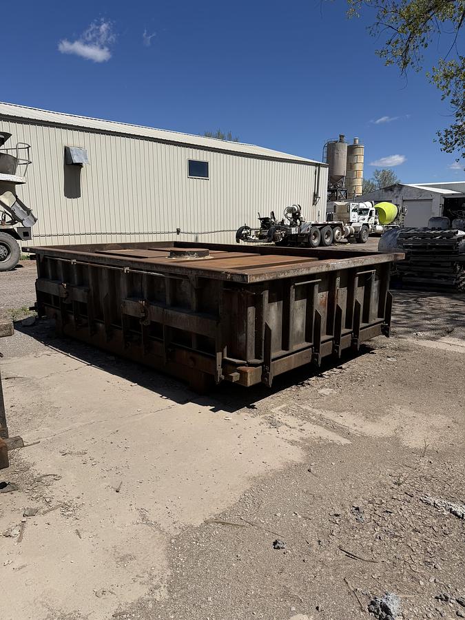 Used Various Precast Concrete Septic Tank Forms (2500 gal, 1600 gal, 1500 gal, & 1000 gal)