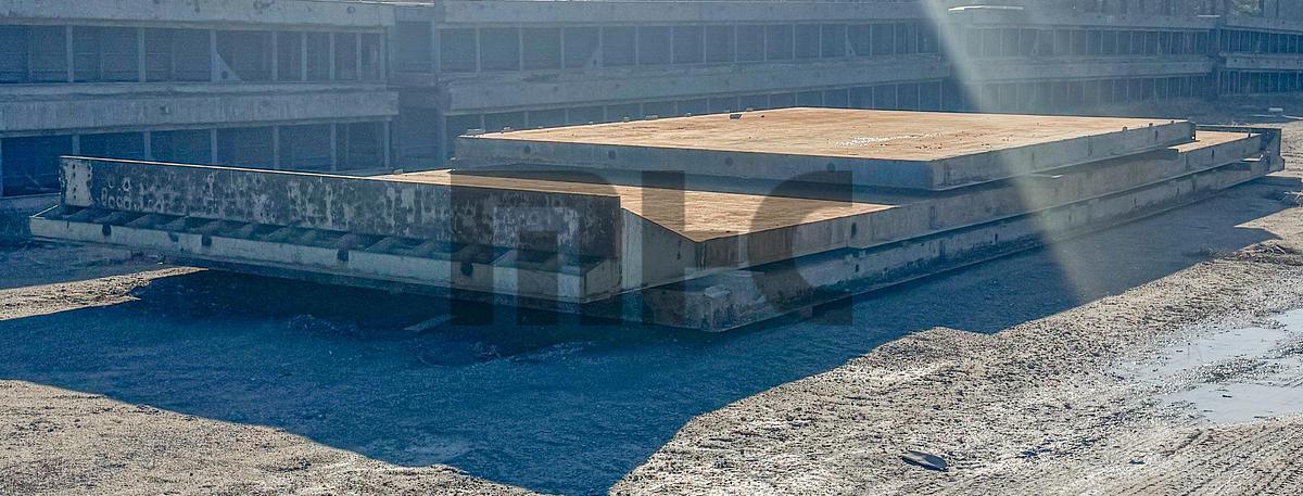 Used 15' Bonnybrook Self-Stressing Precast Concrete Flat Bed/Table