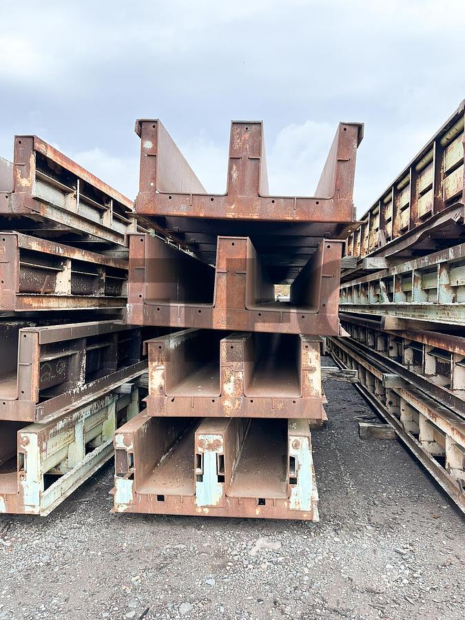Used 16", 18", 20" and 30" Precast/Prestress Concrete Pile Forms