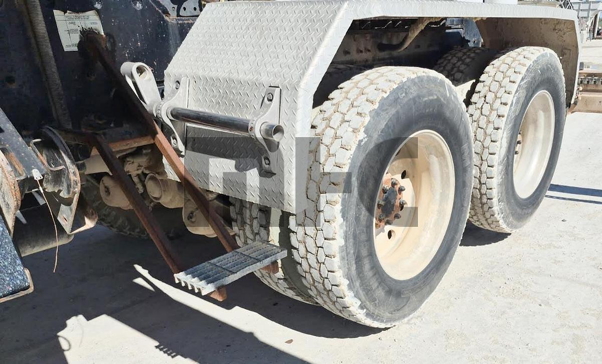 Used Kenworth/HIab Knuckle Boom Crane Truck