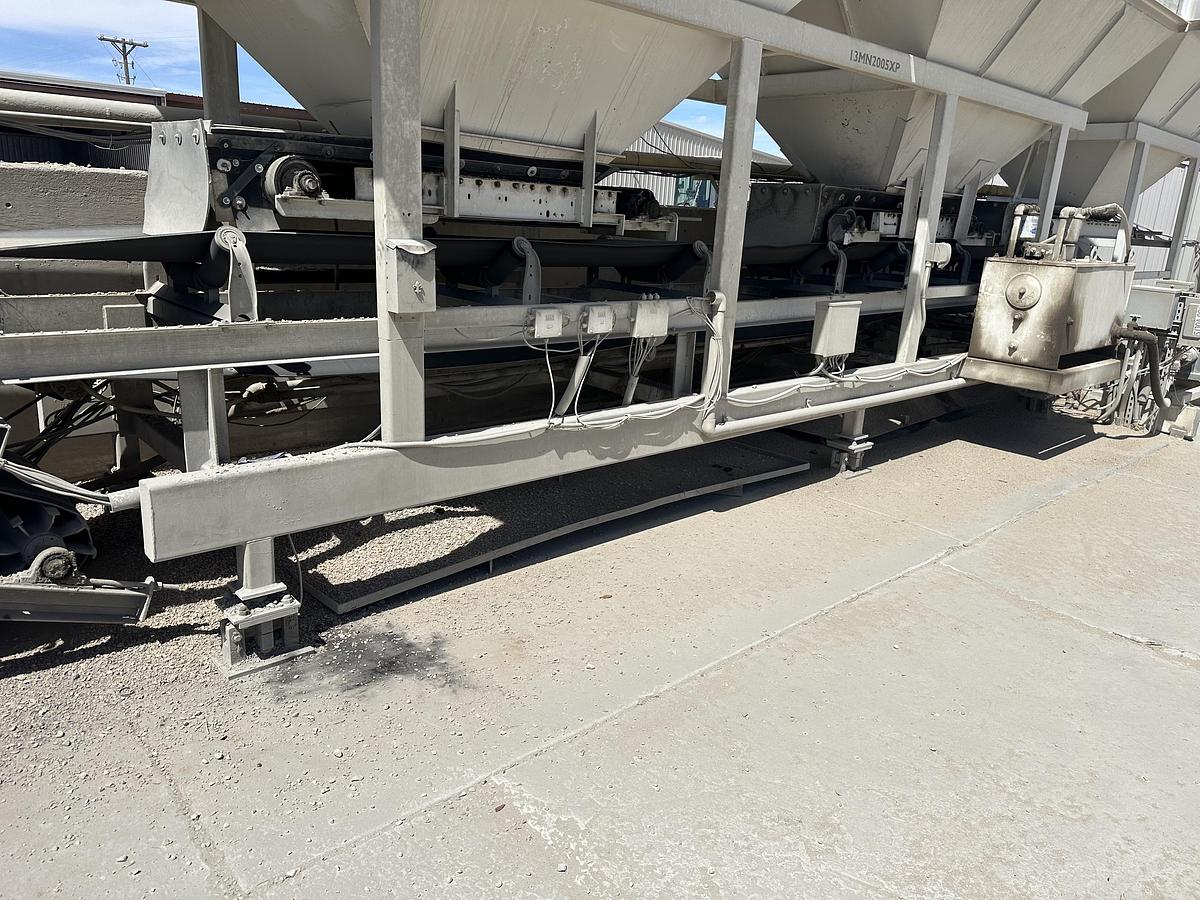 Used 3 Compartment 10 Yard Concrete Batch Plant