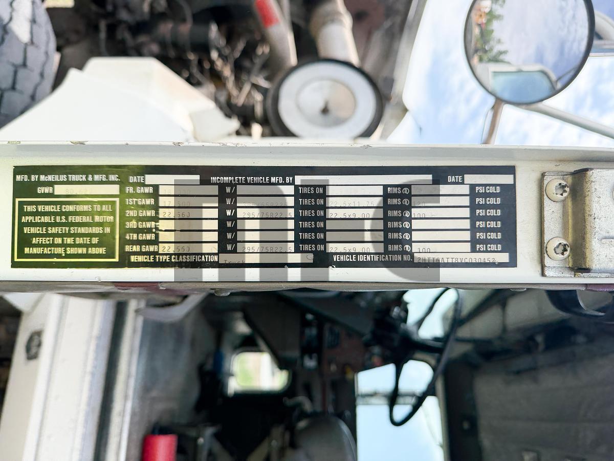 Used International / Hiab Knuckle Boom Truck
