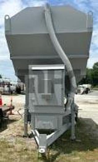 Used Belgrade LP200 Portable Silo - Hydraulic Powered