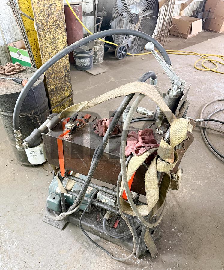 Used Norwalk Hydra-Strip Precast Concrete Septic Tank Forms (2500 gal, 1600 gal, 1500 gal, & 1000 gal)