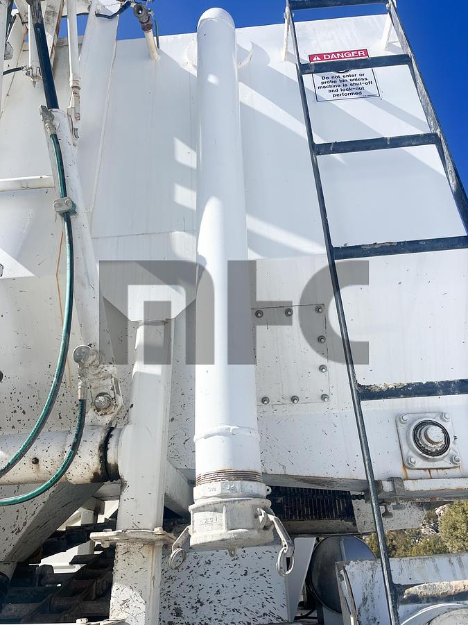 Used 2017 Zimmerman 9 Yd. Concrete Volumetric Mixer Truck