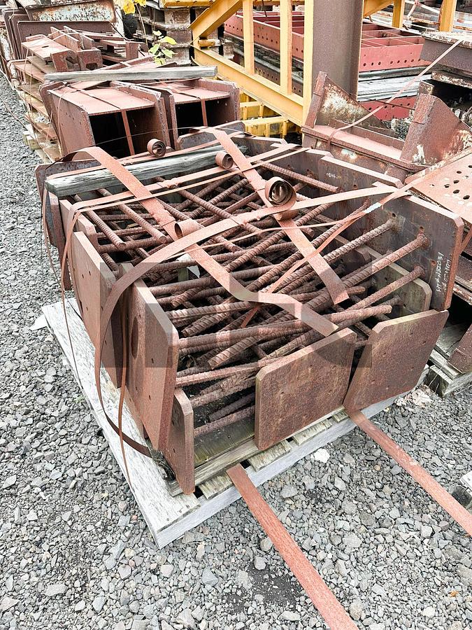 Used 16", 18", 20" and 30" Precast/Prestress Concrete Pile Forms