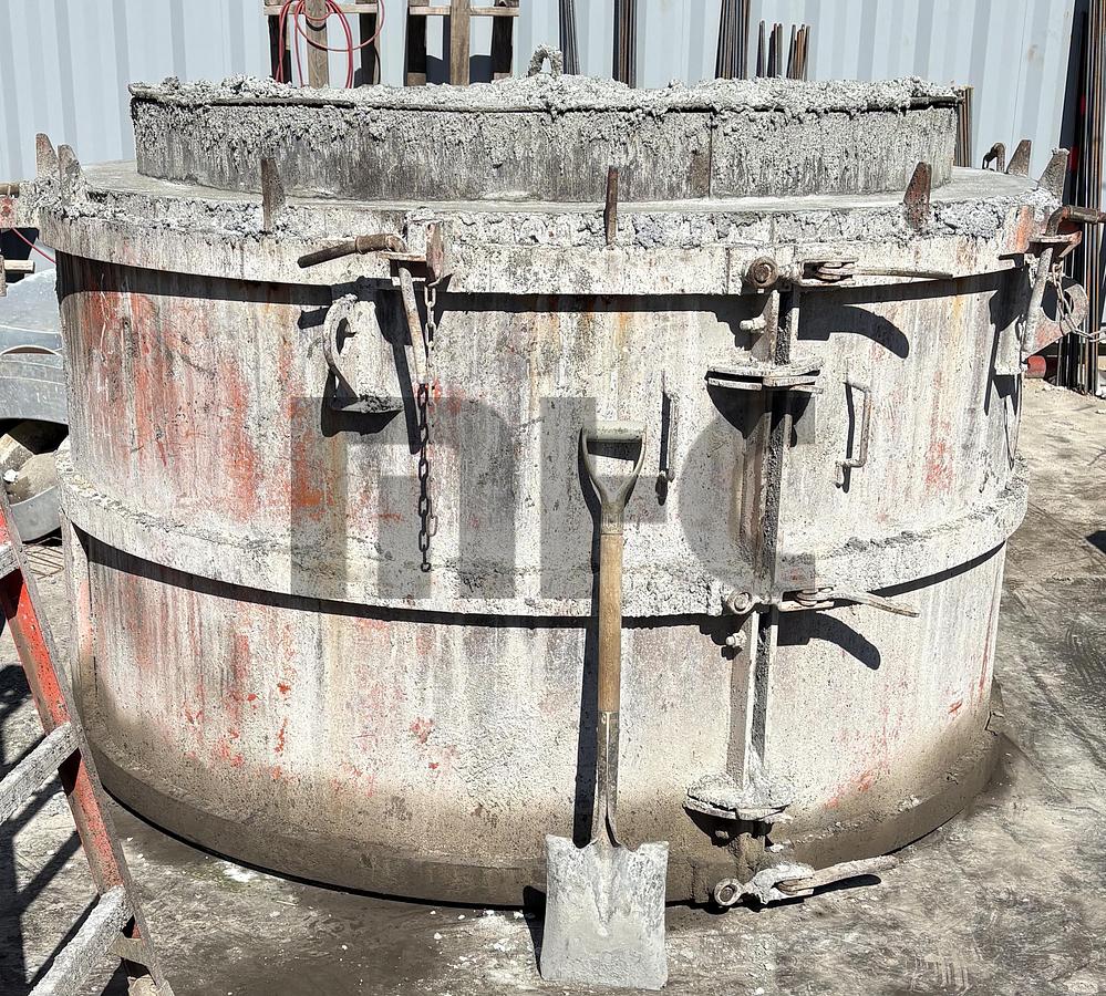 Used New Hampton 72" Precast Concrete Flatt Top, Riser & Base Forms