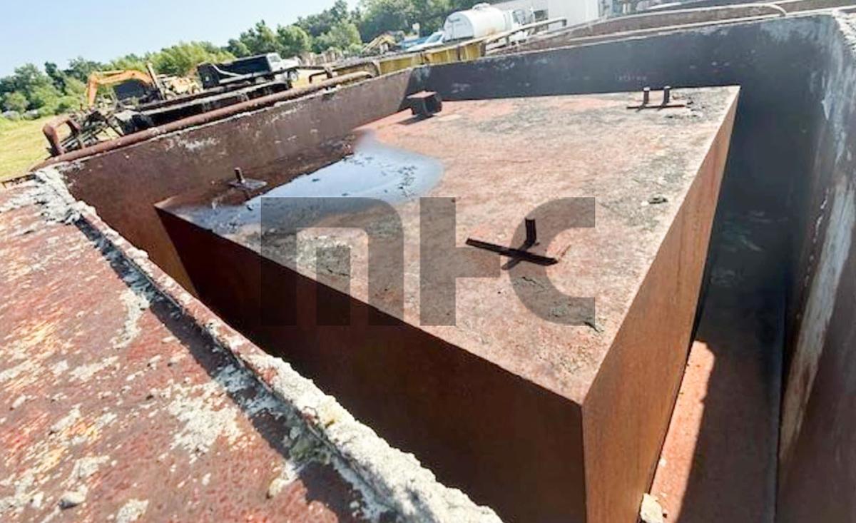 Used 5' X 6' Precast Concrete Box Form