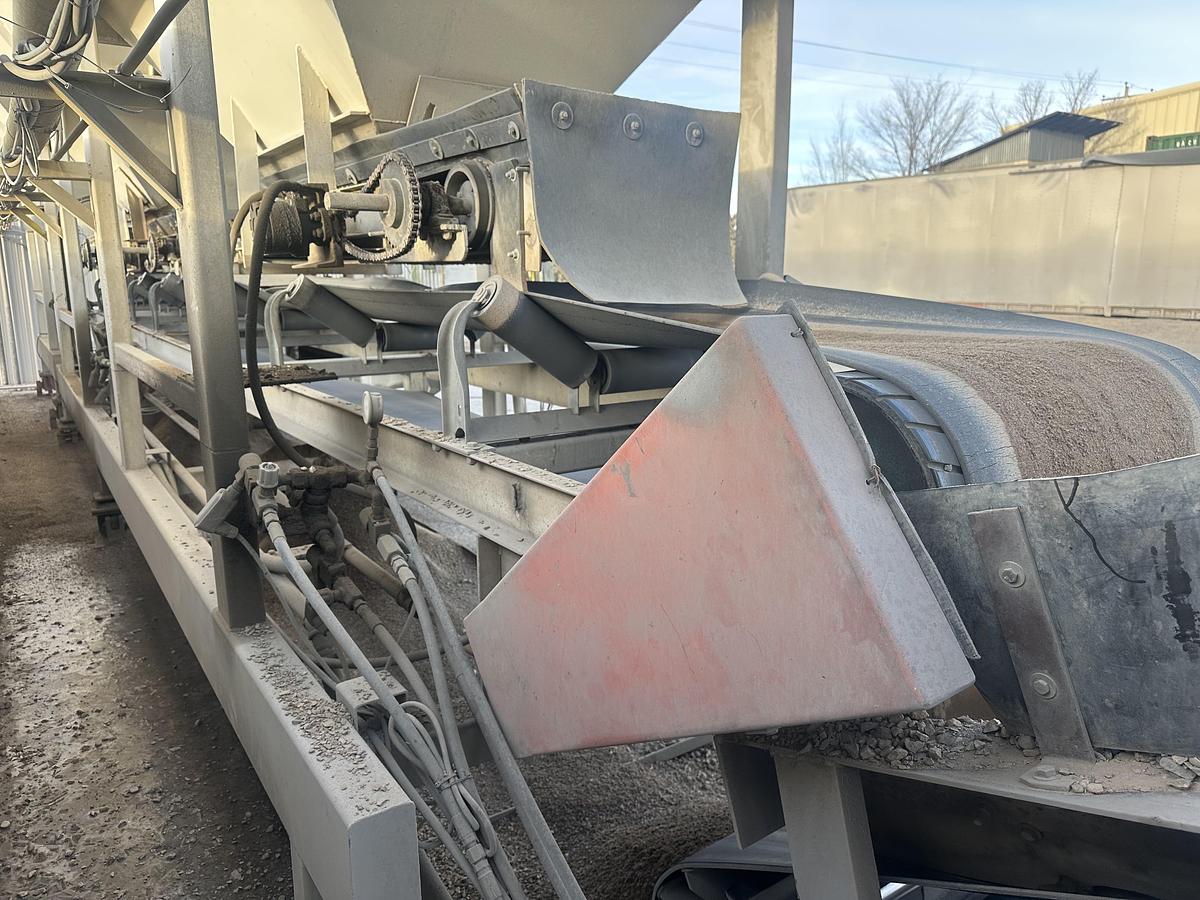 Used 3 Compartment 10 Yard Concrete Batch Plant