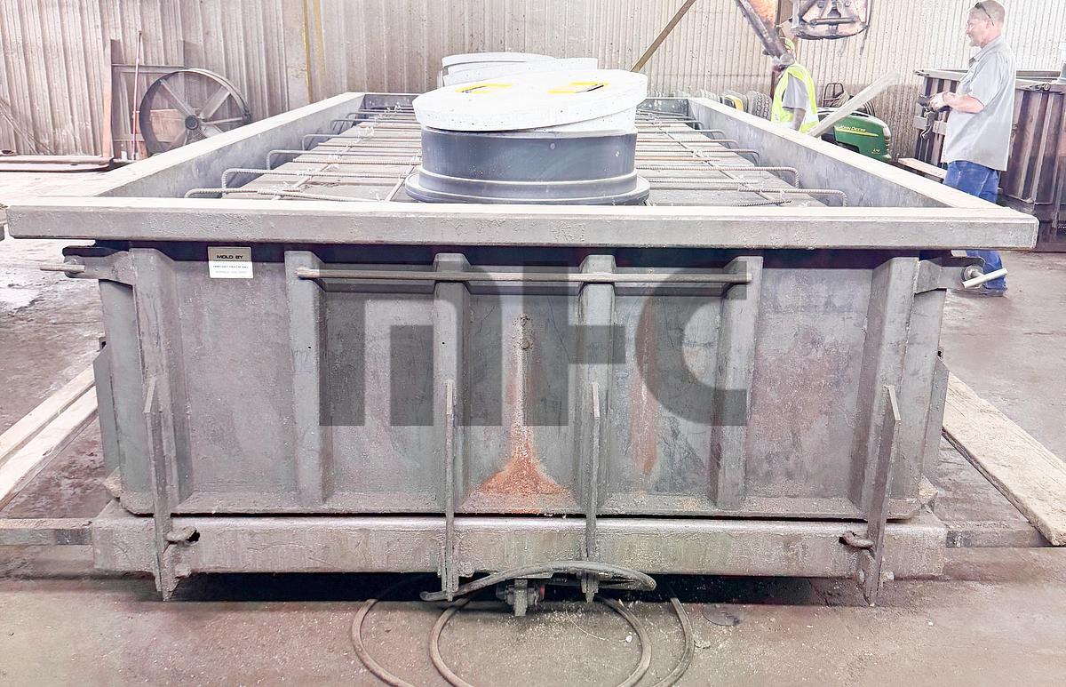 Used Norwalk Hydra-Strip Precast Concrete Septic Tank Forms (2500 gal, 1600 gal, 1500 gal, & 1000 gal)