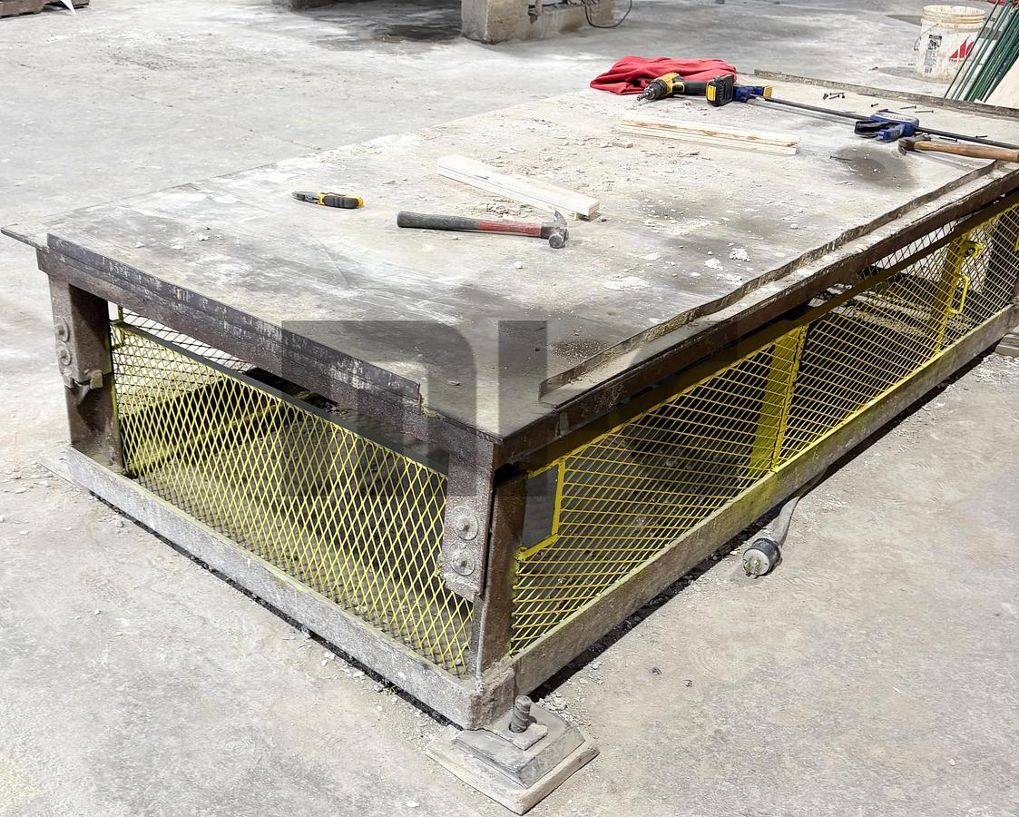 Used Precast Concrete Vibratory Table