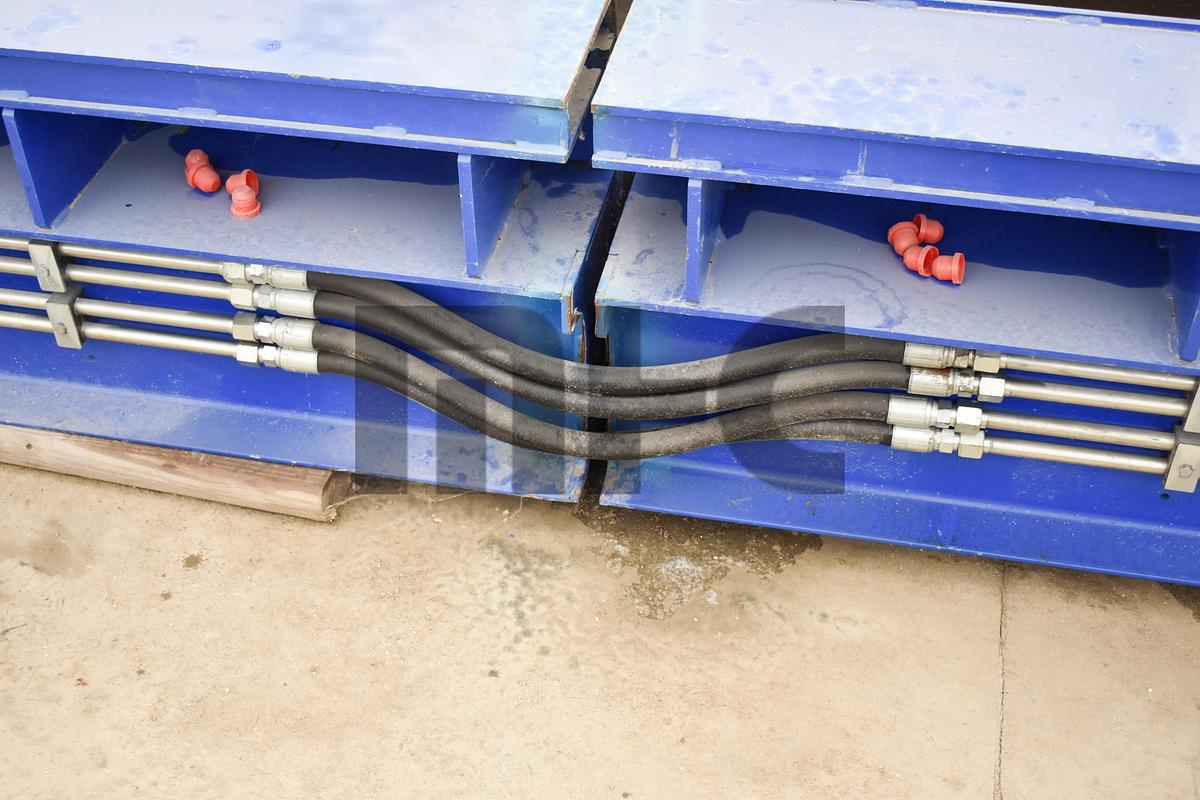 Used 2025  Adjustable SS Precast Concrete Beam Form