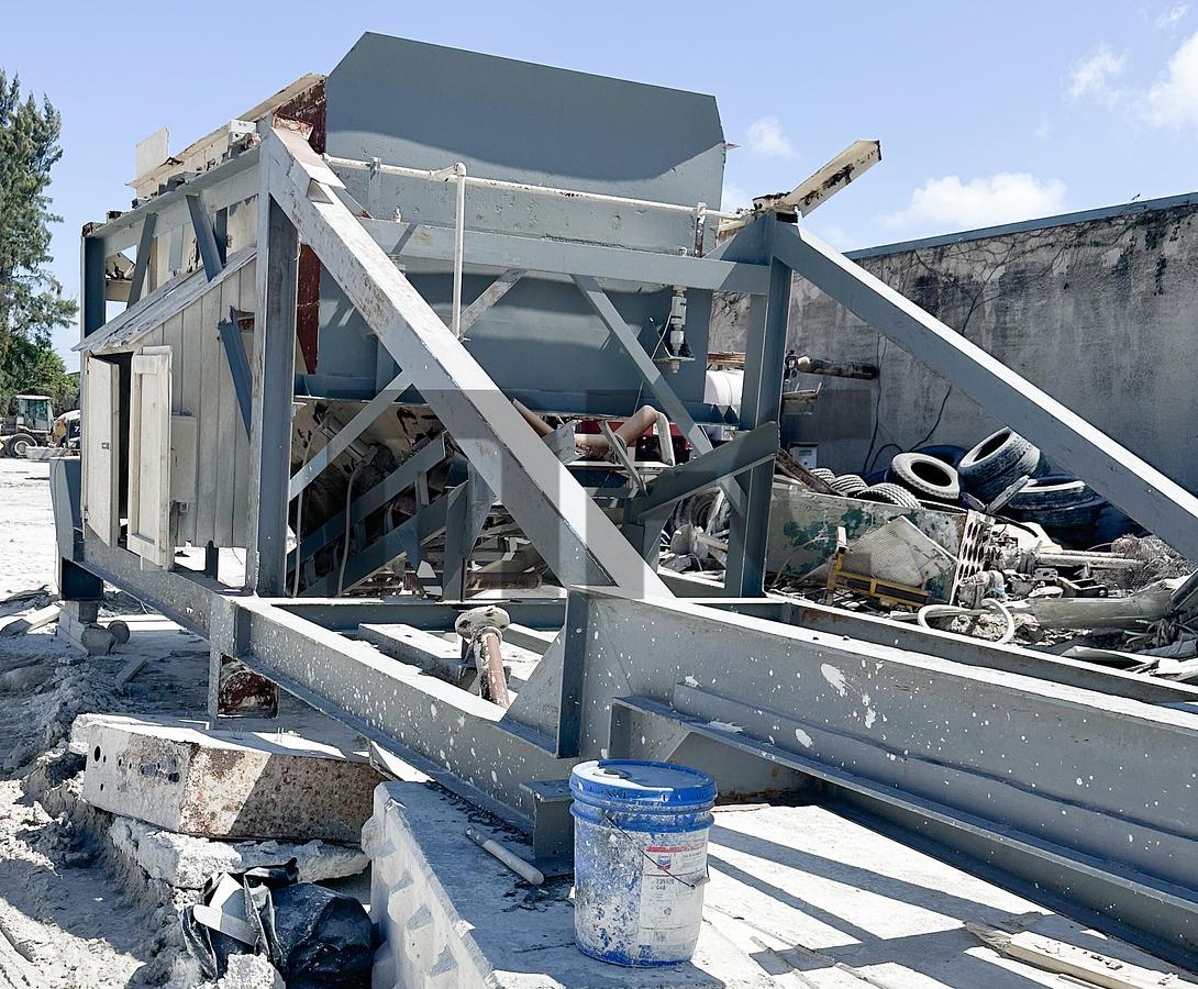 Used Stephens 4 Compartment Portable Concrete Batch Plant