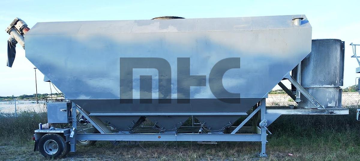 Used 2012 Belgrade LP300 Low Profile Portable Cement Silo