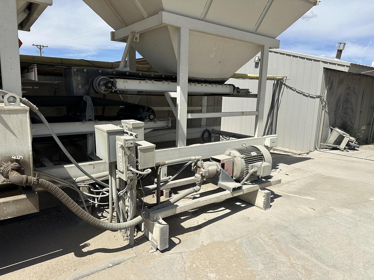 Used 3 Compartment 10 Yard Concrete Batch Plant