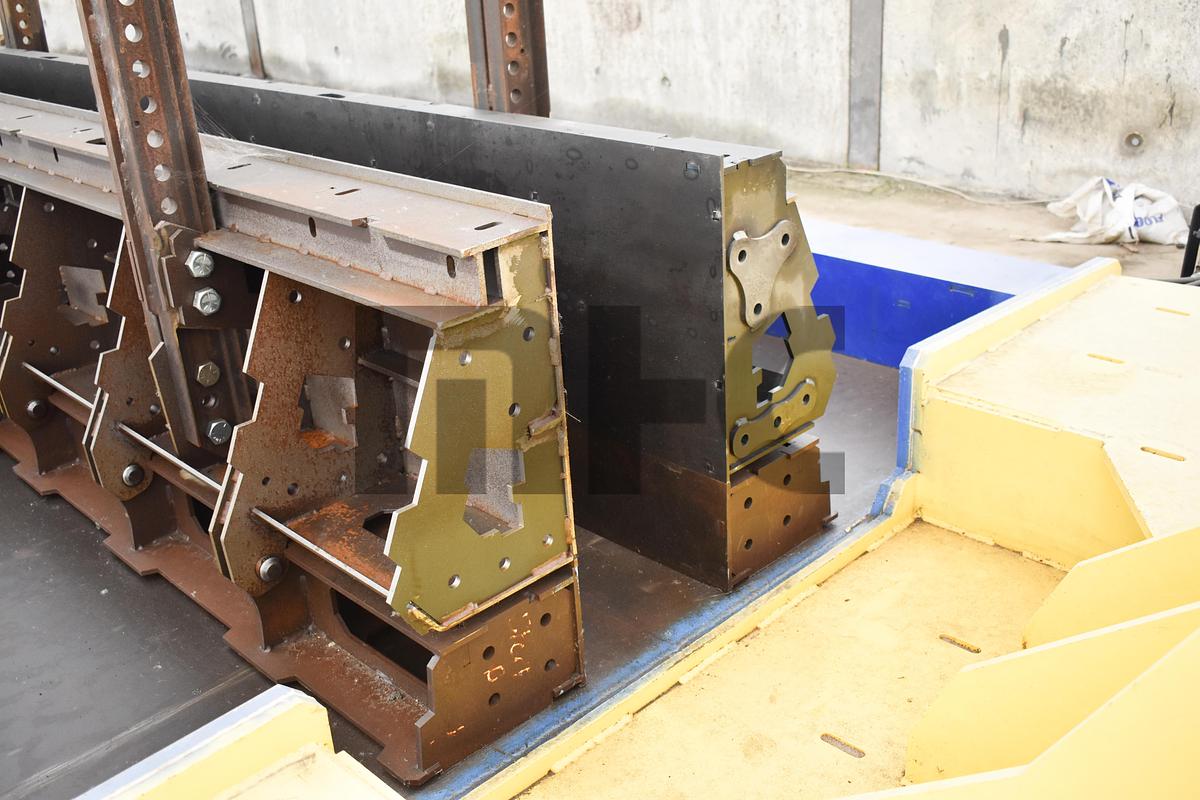 Used 2025  Adjustable SS Precast Concrete Beam Form