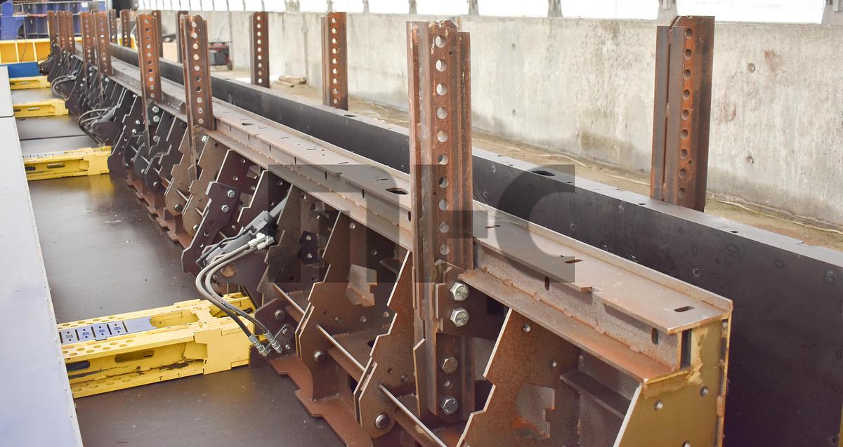 Used 2025  Adjustable SS Precast Concrete Beam Form