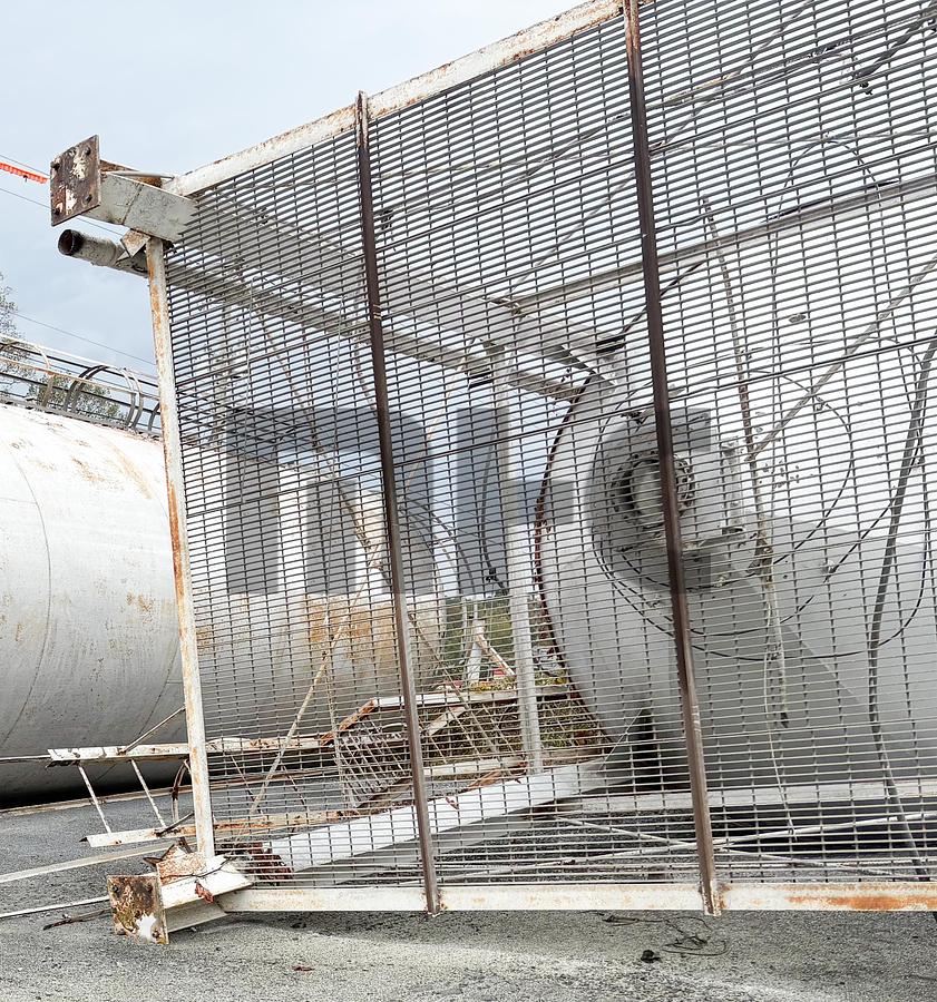 Used Belgrade 700 Bbl Stationary Cement Silo with Structure