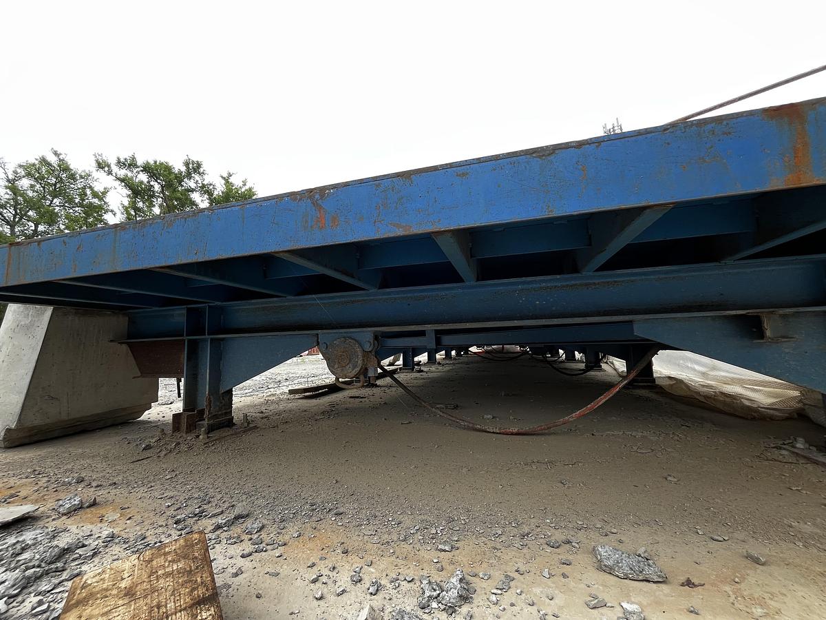 Used Precast Concrete Casting Tables