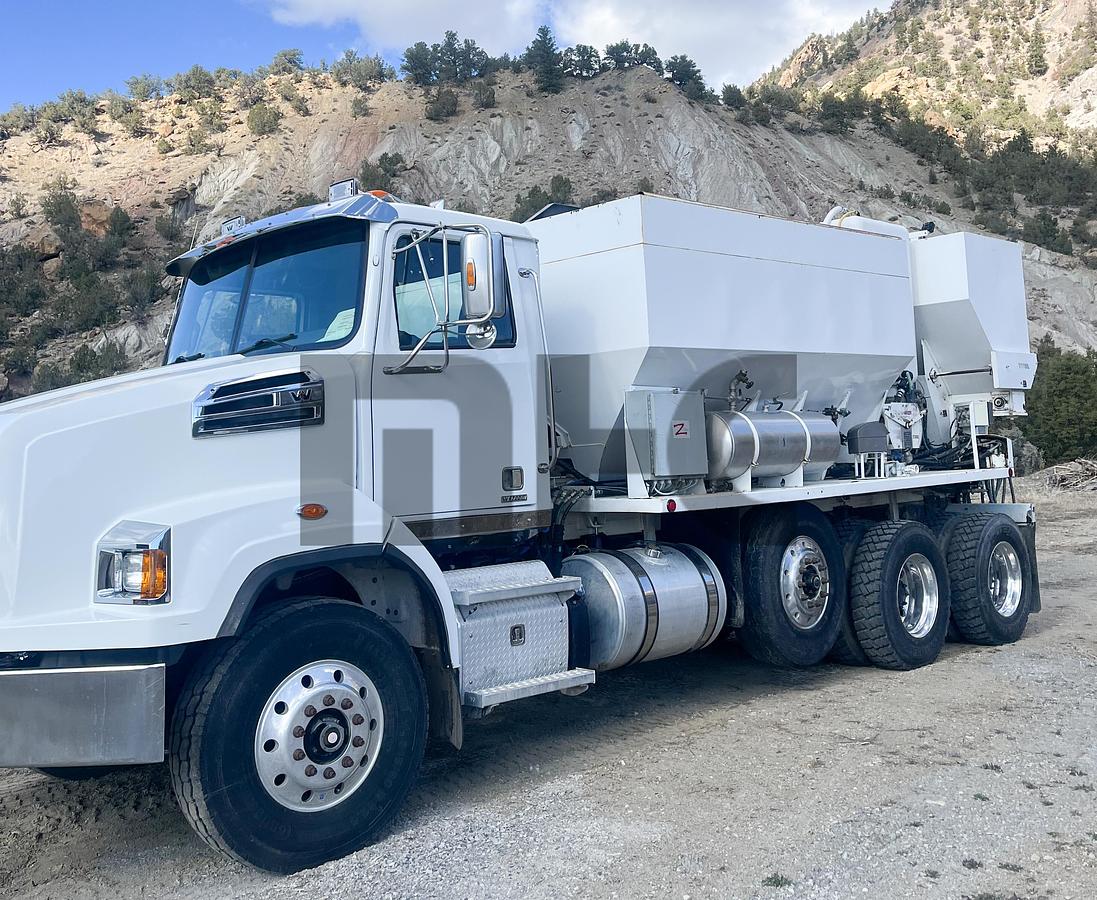 Used 2017 Zimmerman 9 Yd. Concrete Volumetric Mixer Truck