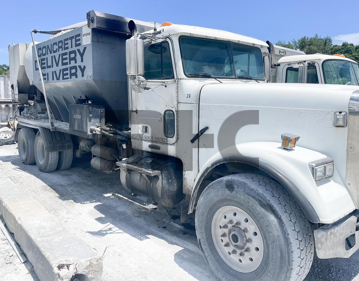 Used 2021 Zimmerman 10 Yd Volumetric Concrete Mixer Truck (2004 Freightliner)