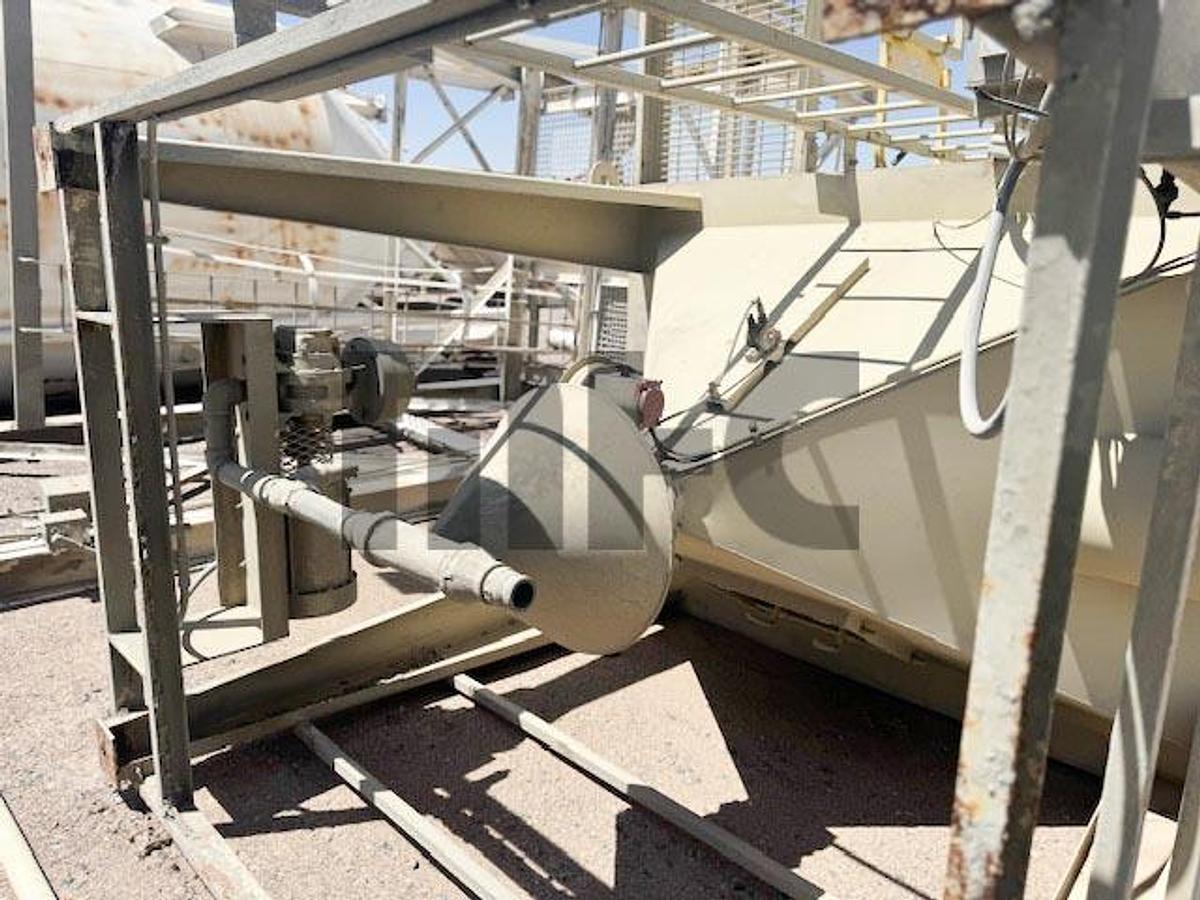 Used McNeilus 12 Yard Portable Concrete Batch Plant