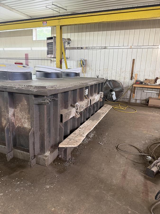 Used Various Precast Concrete Septic Tank Forms (2500 gal, 1600 gal, 1500 gal, & 1000 gal)