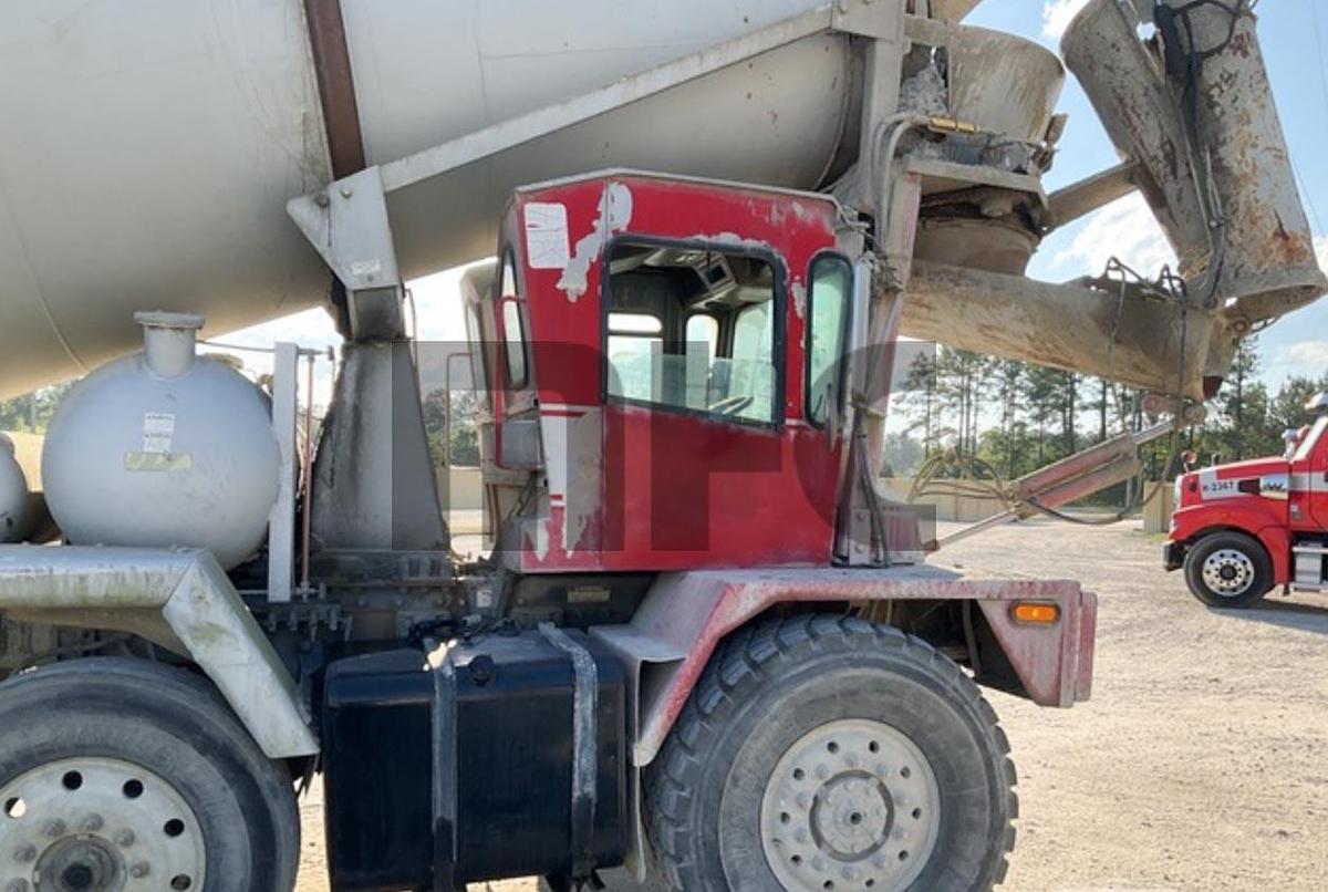 Used 2006 TEREX 12X6 Front Discharge Concrete Mixer Truck