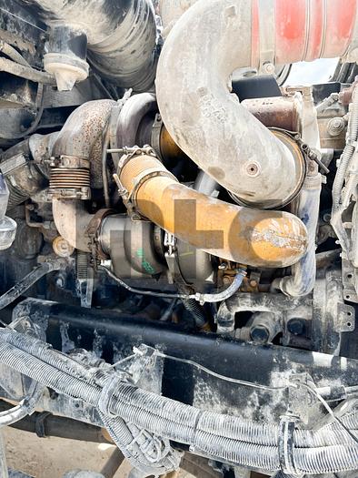 Used 1997 Kenworth T800 Rear Discharge Concrete Mixer Truck