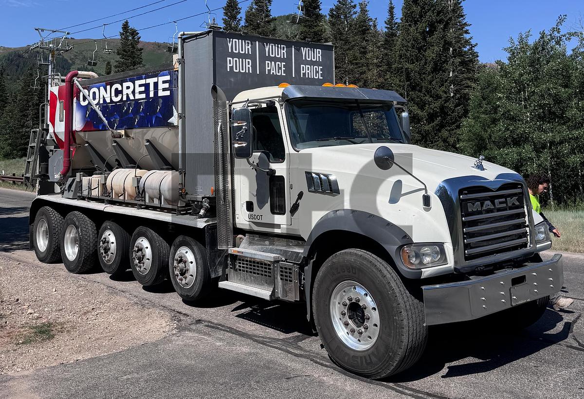 Used 2021 Mack Granite / Cementech C60 Volumetric Mixer Truck