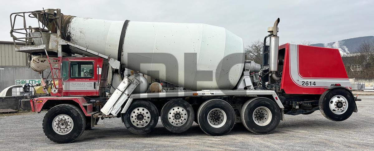 Used 2005 TEREX 12X6 Front Discharge Concrete Mixer Truck