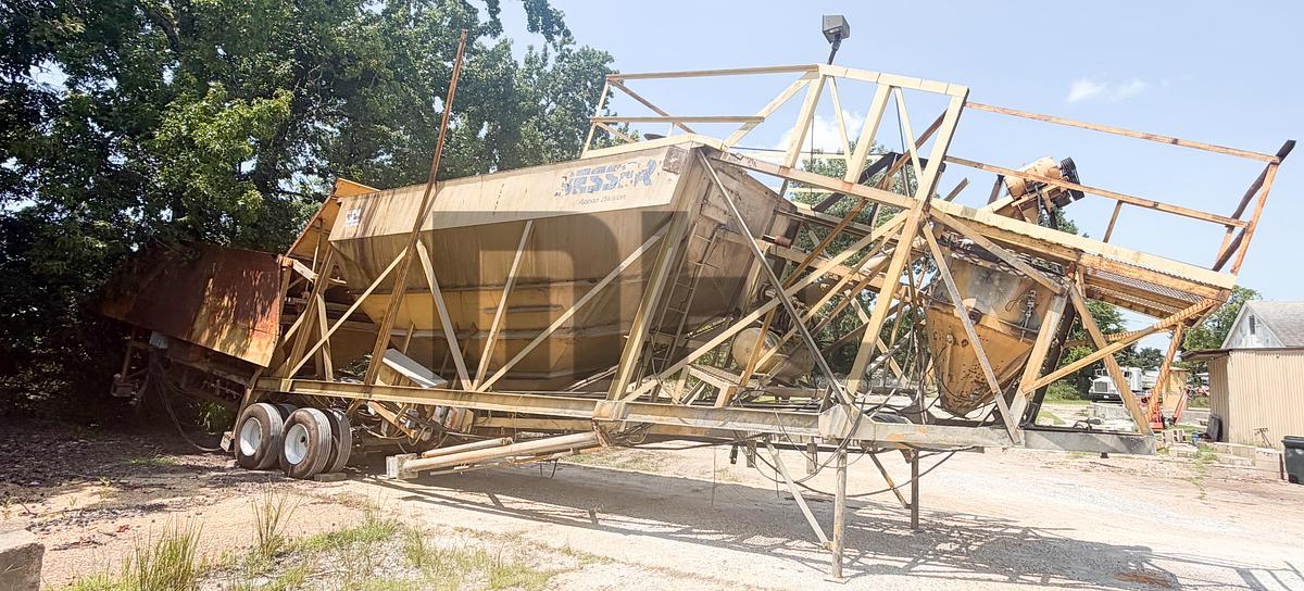Used Besser/APPCO 6 Yard Portable Concrete Batch Plant