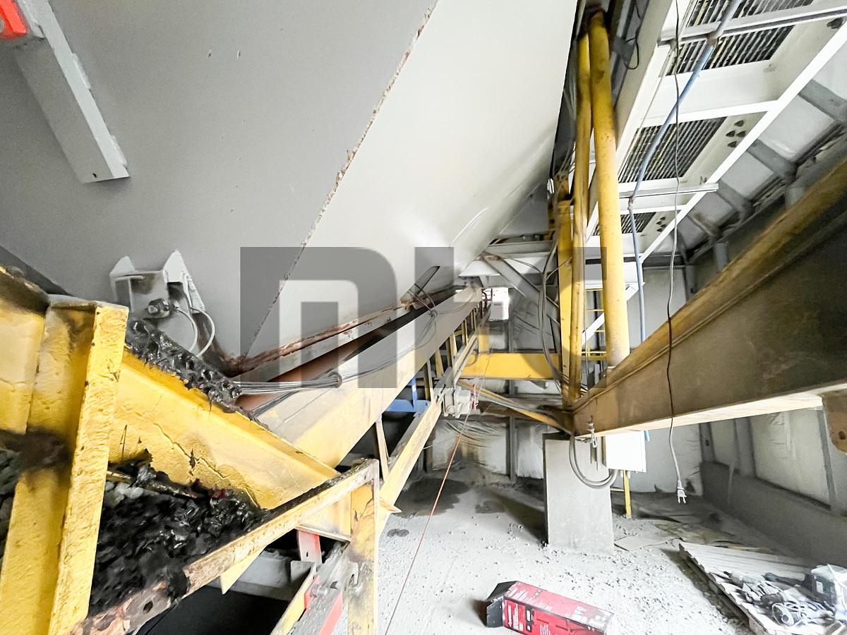 Used Besser 12 Yard Concrete Batch Plant