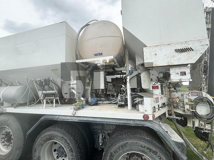 Used 2021 Zimmerman / International Volumetric Mixer Truck