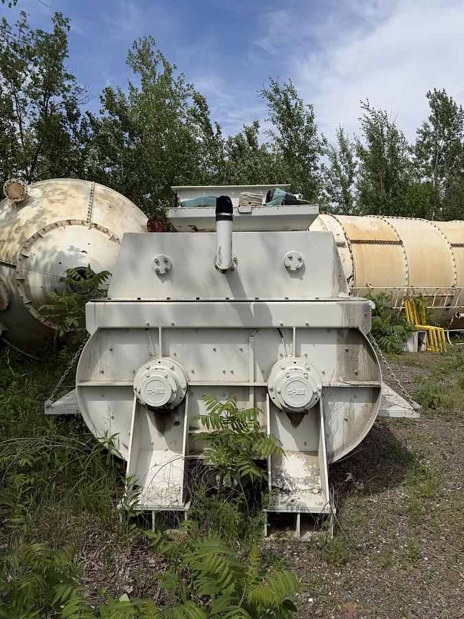 Used 2014 Co-Nele Twin Shaft Concrete Mixer