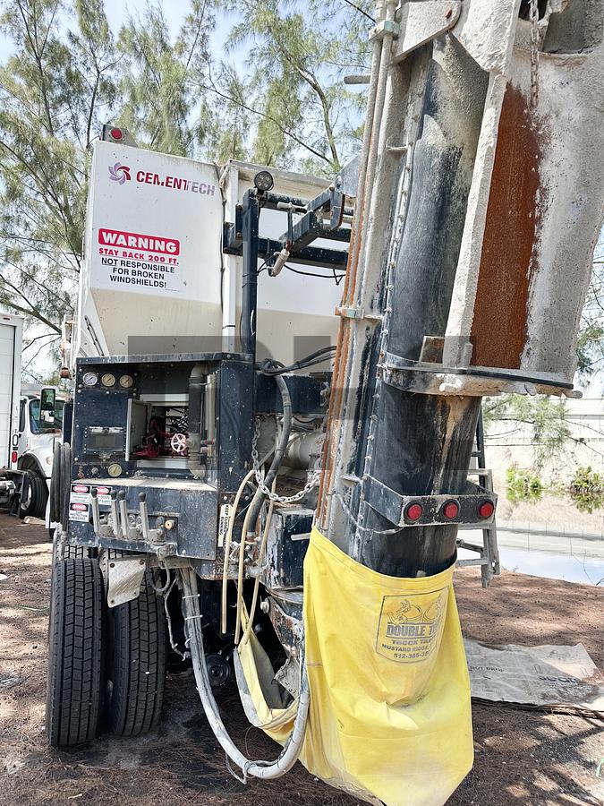 Used 2012 Peterbilt-CemenTech Volumetric Concrete Mixer Truck